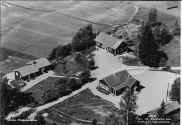 Picture of the school in Hljeboda around 1960
